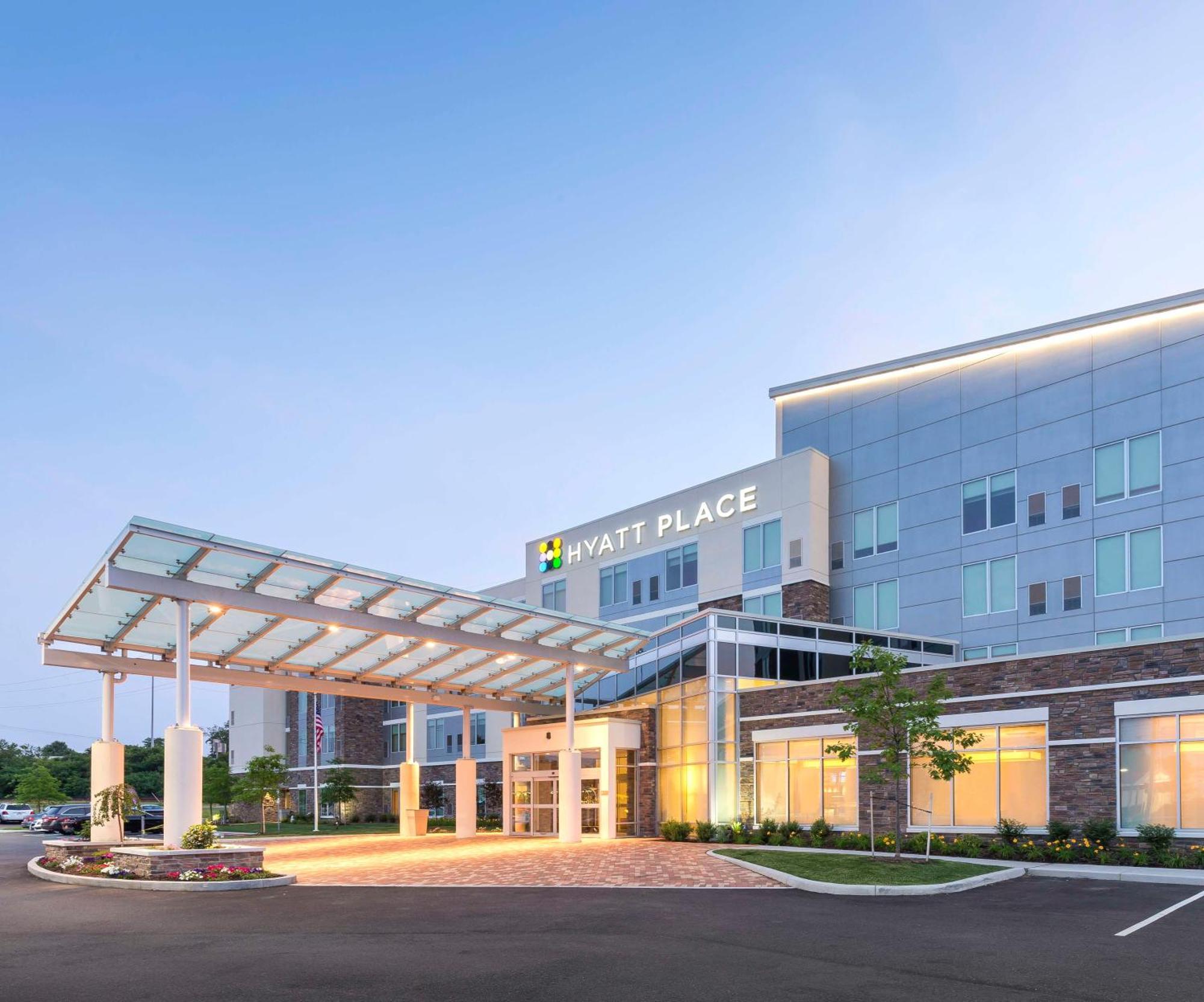 Hyatt Place Canton Lake Cable Bagian luar foto