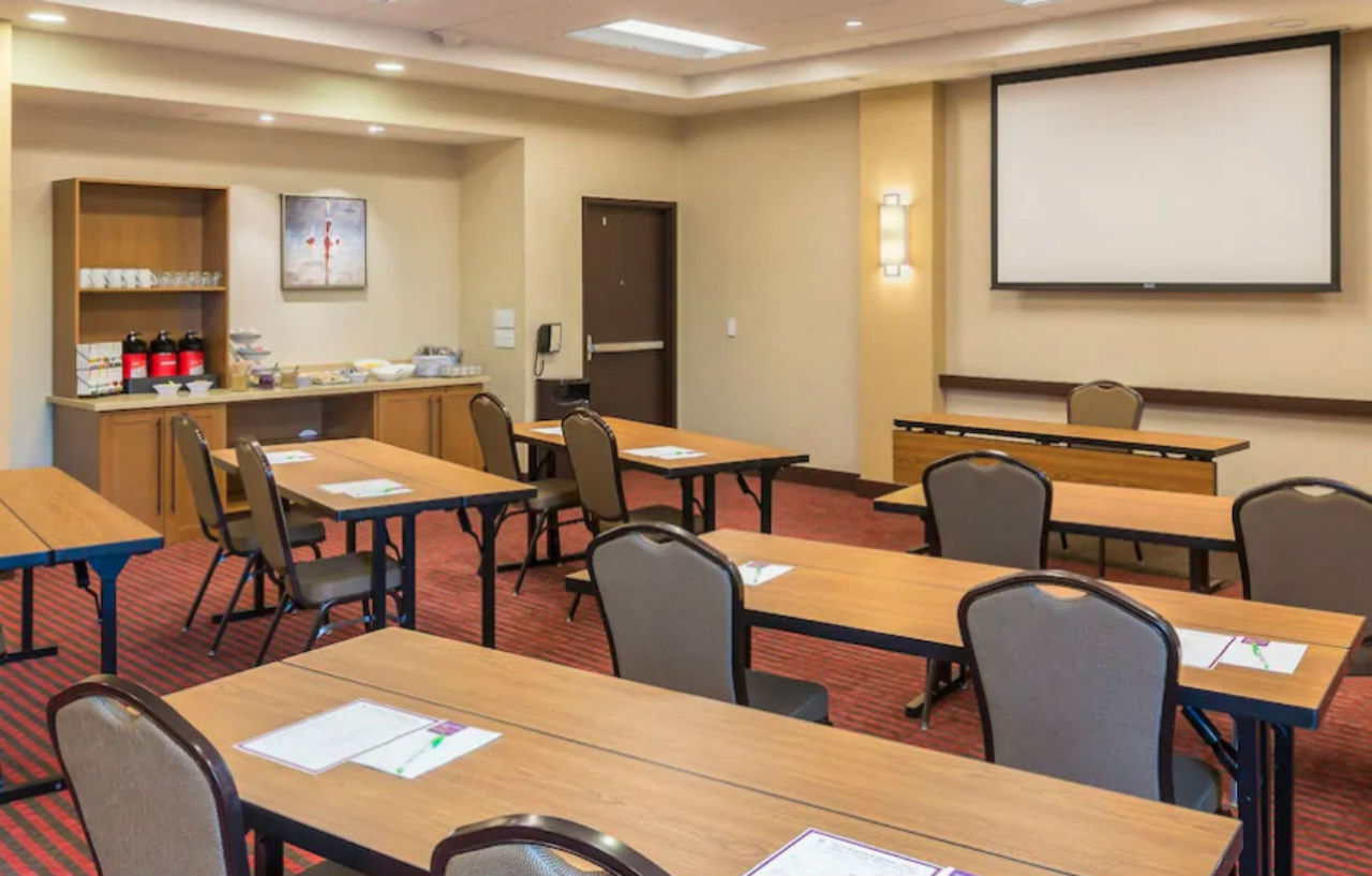 Hyatt Place Canton Lake Cable Bagian luar foto