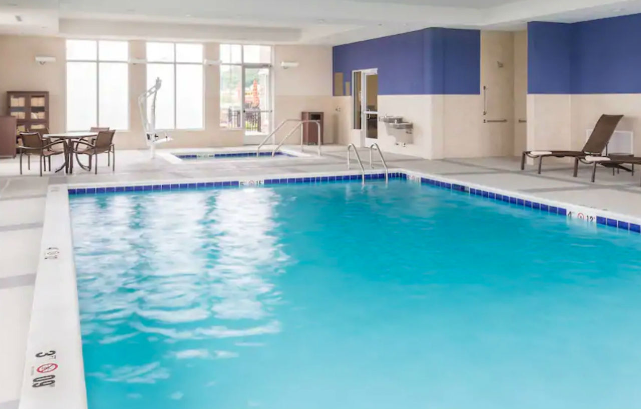 Hyatt Place Canton Lake Cable Bagian luar foto